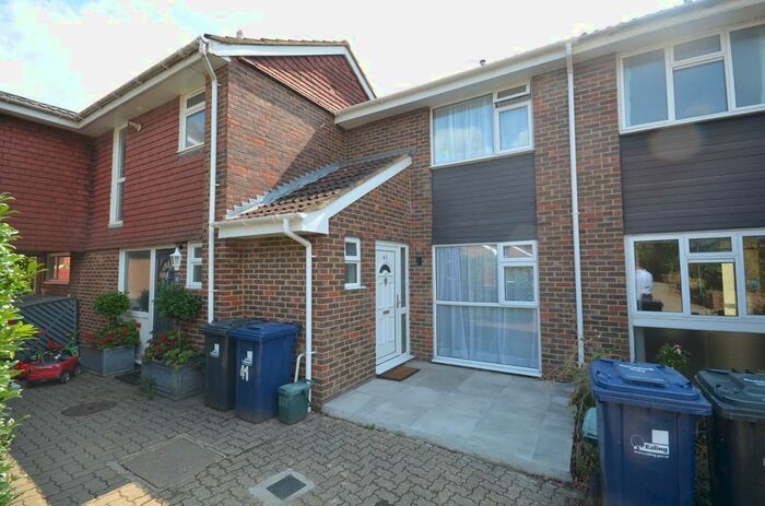 3 Bedroom Terraced House To Rent In Aspen Close, London, W5