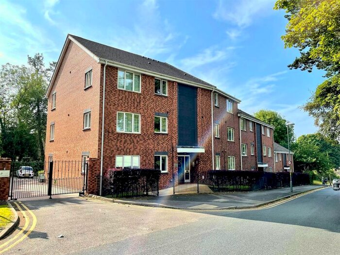 2 Bedroom Flat To Rent In Cross Farm Road, Harborne, Birmingham, B17
