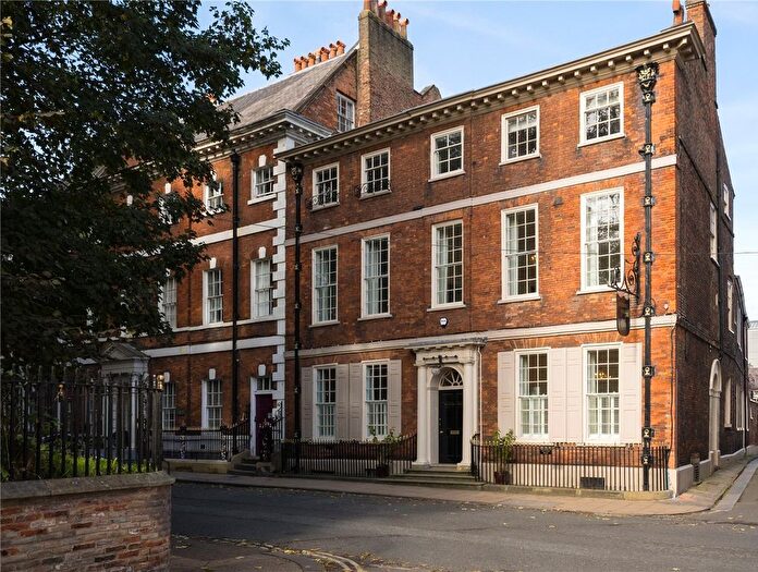 7 Bedroom End Of Terrace House For Sale In Micklegate, York, North Yorkshire, YO1
