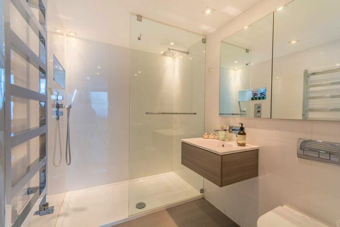 1 Bedroom Flat To Rent In Devonshire Place, Marylebone, London, W1G