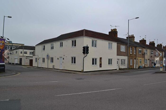 Studio To Rent In Aylesbury Street, Swindon, SN1