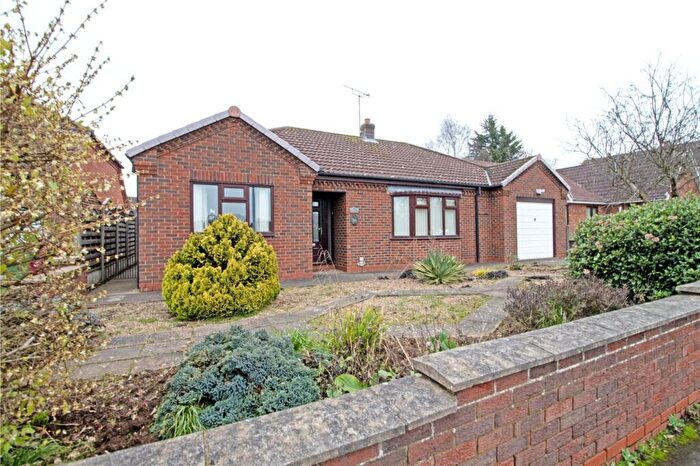 3 Bedroom Detached Bungalow For Sale In Avenue Clamart, Scunthorpe, DN15