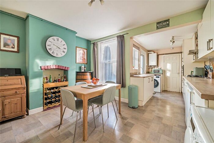 3 Bedroom Terraced House For Sale In Bill Street Road, Rochester, Kent, ME2