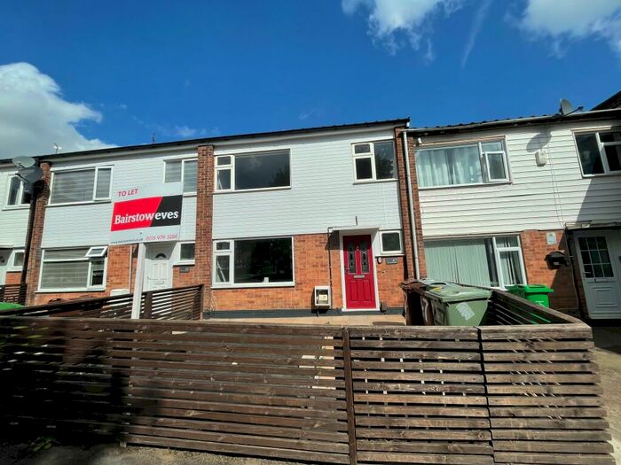 3 Bedroom Terraced House To Rent In Newmarket Road, NG6