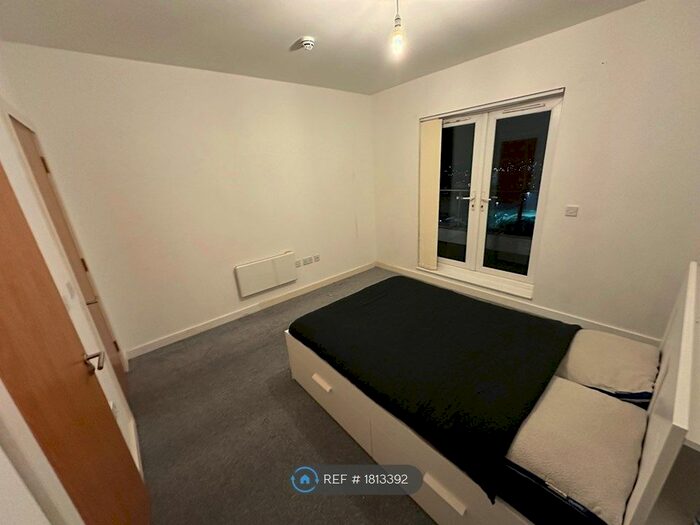 2 Bedroom Flat To Rent In Willow Rise, Liverpool, L33
