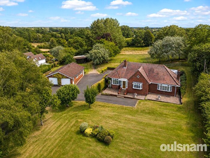 5 Bedroom Bungalow For Sale In Victoria Road, Dodford, Bromsgrove, Worcestershire, B61