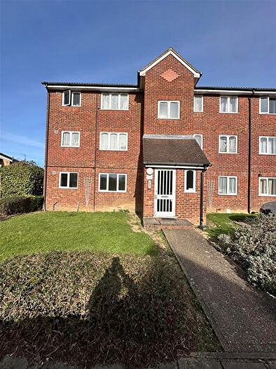 1 Bedroom Flat To Rent In Dehavilland Close, Northolt, UB5