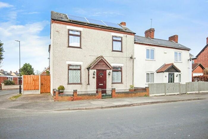 3 Bedroom Semi-Detached House To Rent In Jackers Road, Coventry, CV2