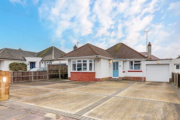 2 Bedroom Detached Bungalow For Sale In Keymer Crescent, Goring-By-Sea, Worthing, BN12