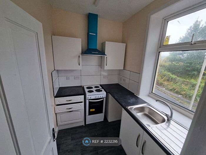 1 Bedroom Flat To Rent In Hallam Road, Nelson, BB9