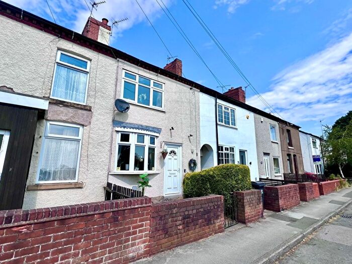 3 Bedroom Property To Rent In Park Street, Ripley, DE5