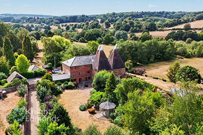 6 Bedroom Barn Conversion For Sale In Church Lane, West Farleigh, ME15