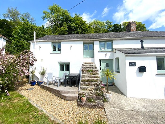 2 Bedroom Barn Conversion For Sale In Countryside Location, Sithney Green, TR13