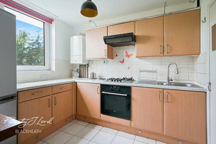 2 Bedroom Flat For Sale In Winchester House, London, ., SE18