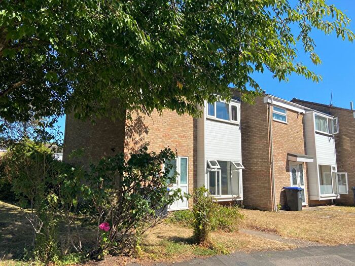3 Bedroom House To Rent In Calder Walk, Leamington Spa, CV31
