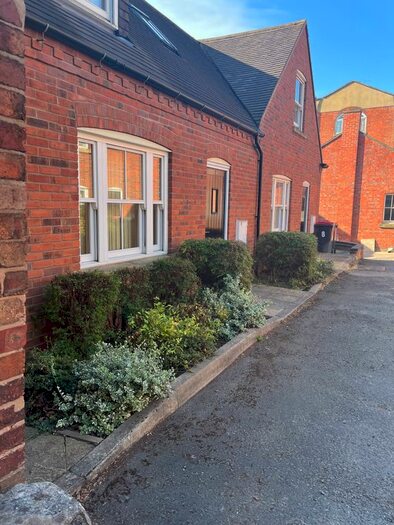 2 Bedroom Terraced House To Rent In Old Post Office Yard, Atherstone, CV9