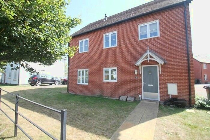 1 Bedroom Flat To Rent In Bluebell Way, Whiteley, PO15