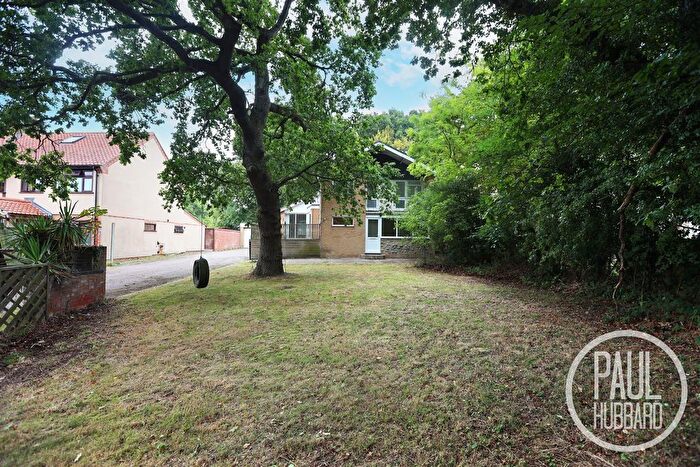 4 Bedroom Detached House For Sale In Gunton Avenue, Gunton, Suffolk, NR32