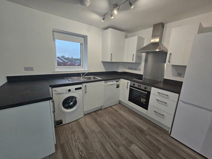 2 Bedroom Apartment To Rent In Bevan Road, Leicester, LE4