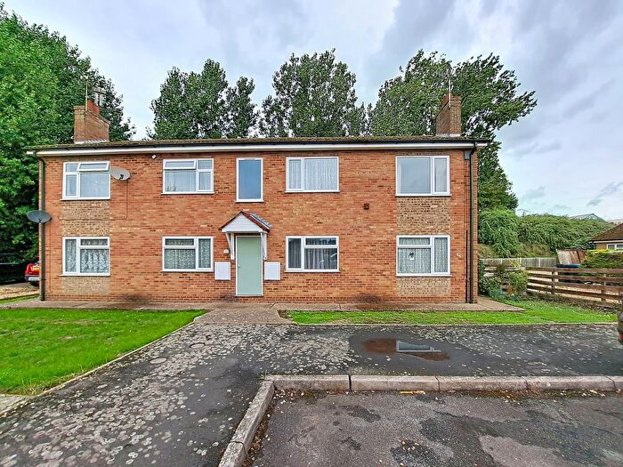 2 Bedroom Flat To Rent In Sutton Bridge, Spalding, Lincolnshire, PE12