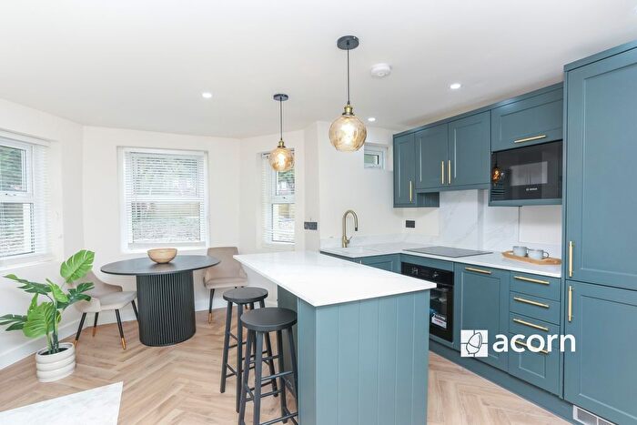 2 Bedroom Flat To Rent In Gilmore Road, London, SE13