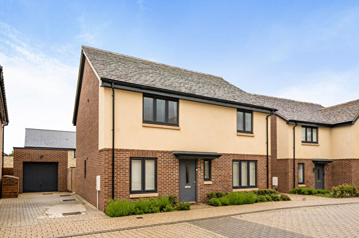 5 Bedroom Detached House For Sale In Crimson Gardens, Bicester, Oxfordshire, OX27
