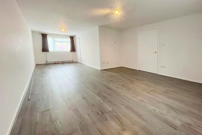 3 Bedroom Terraced House To Rent In Harding Road, RM16