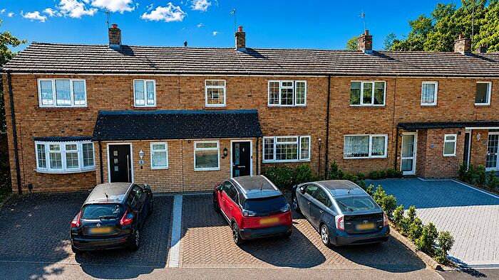 3 Bedroom Terraced House For Sale In Leverstock Green, Hemel Hempstead, HP2