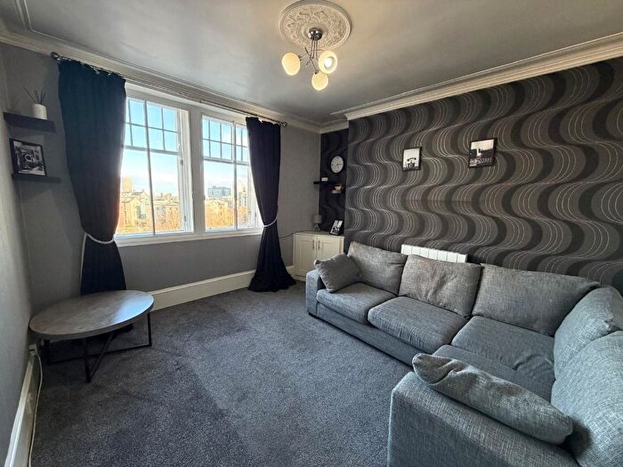 1 Bedroom Flat To Rent In Rosemount Viaduct, Rosemount, Aberdeen, AB25