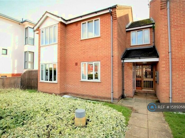 1 Bedroom Flat To Rent In Swindon Close, Cheltenham, GL51