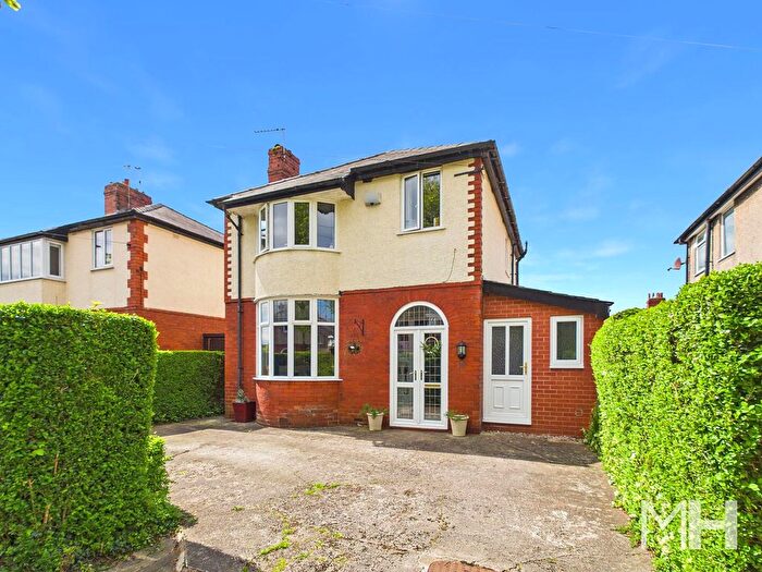 3 Bedroom Detached House For Sale In Carleton Drive, Penwortham, Preston, PR1