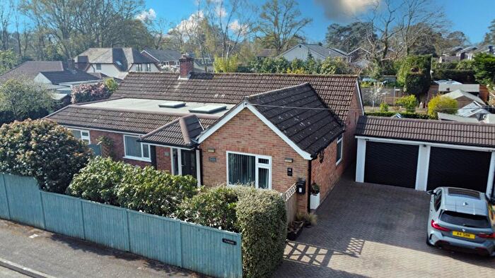 3 Bedroom Bungalow For Sale In Hamdown Crescent, East Wellow, Romsey, Hampshire, SO51