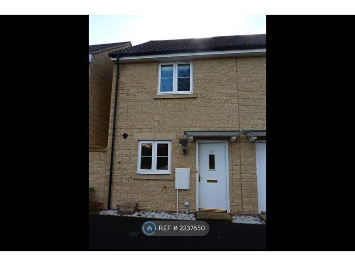 2 Bedroom End Of Terrace House To Rent In Poole Road, Malmesbury, SN16