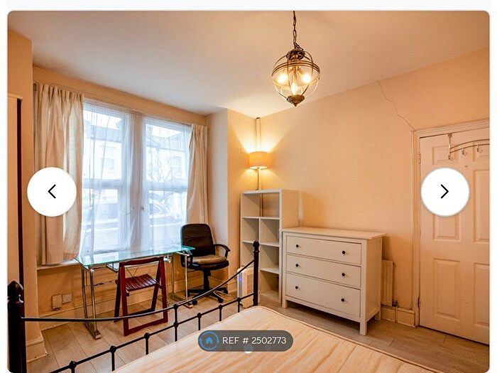 4 Bedroom Terraced House To Rent In Hereward Road, London, SW17