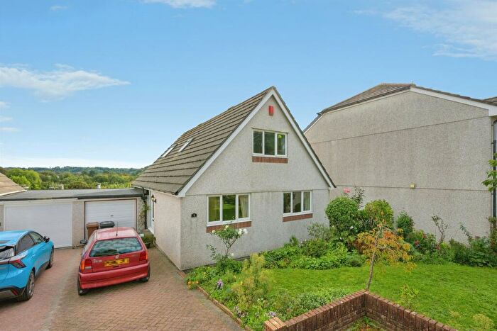 3 Bedroom Detached House For Sale In Treverbyn Close, Plympton, Plymouth, PL7