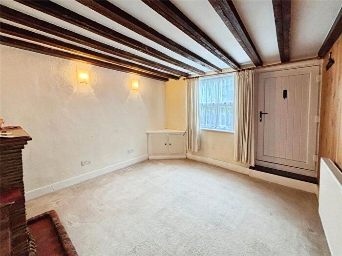 2 Bedroom End Of Terrace House For Sale In Church Street, Nonington, Dover, Kent, CT15