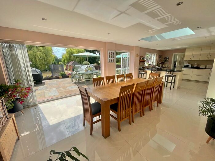 5 Bedroom Detached House For Sale In Frimley Green Road, Frimley