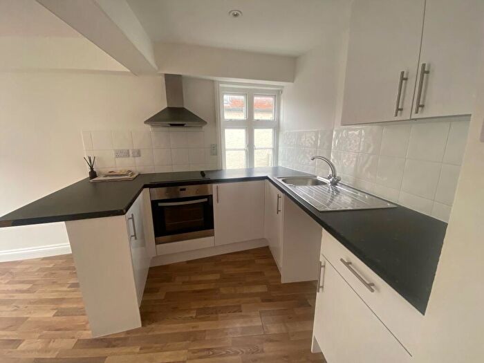 1 Bedroom Flat To Rent In High Street, Saffron Walden, CB10