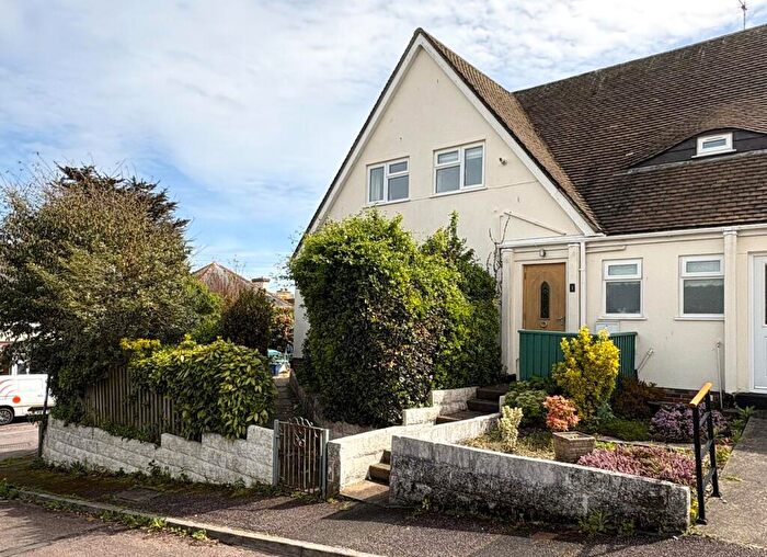 2 Bedroom Apartment For Sale In Wychall Orchard, Seaton, Devon, EX12