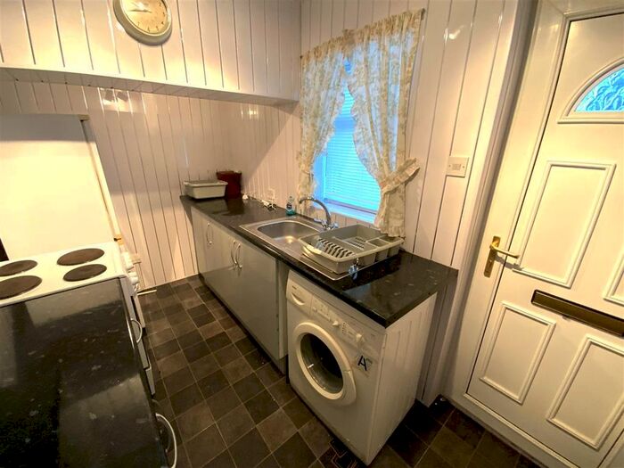 1 Bedroom Flat To Rent In Station Road, Law, Carluke, ML8