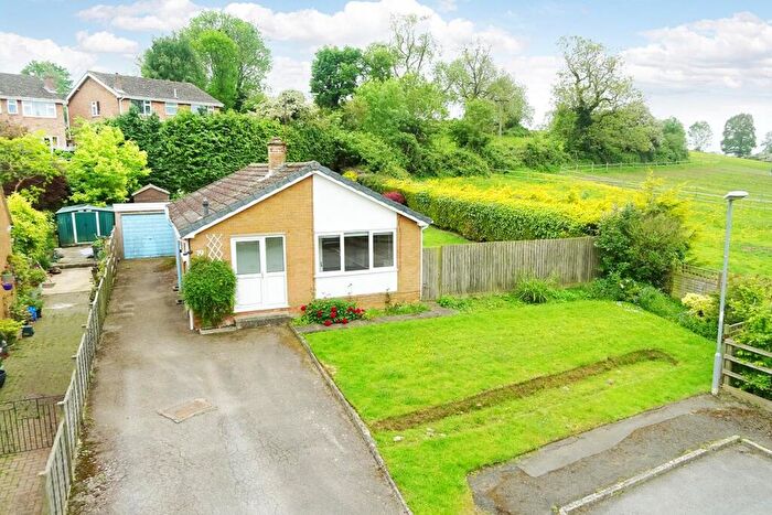 2 Bedroom Detached Bungalow To Rent In Ashby Drive, Crick, Northamptonshire, NN6