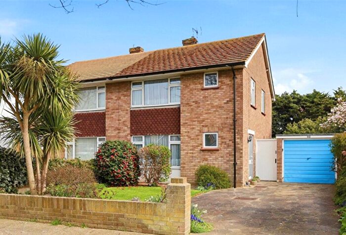 3 Bedroom Semi Detached House For Sale In Maplin Way, Thorpe Bay, Essex, SS1