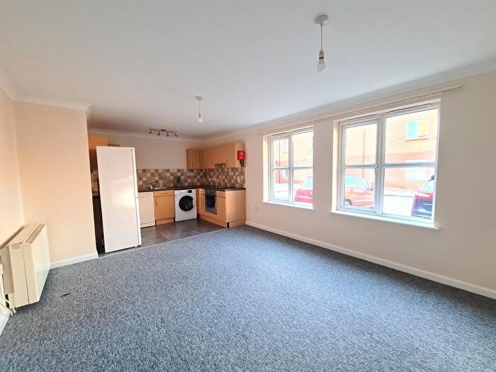2 Bedroom Property To Rent In Flat, Bentley House, Abbeygate Court, March, PE15