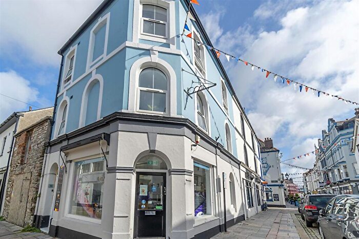 2 Bedroom Apartment To Rent In Southside Street, The Barbican, Plymouth, PL1