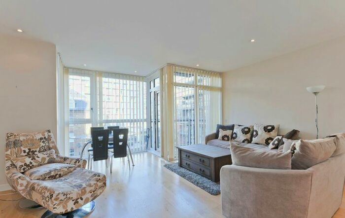 2 Bedroom Flat To Rent In Hepworth Court, Gatliff Road, Grosvenor Waterside, SW1W