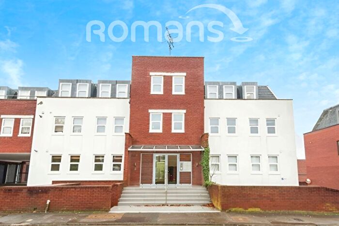 1 Bedroom Flat To Rent In Darwell House, Essex Road, Basingstoke, RG21