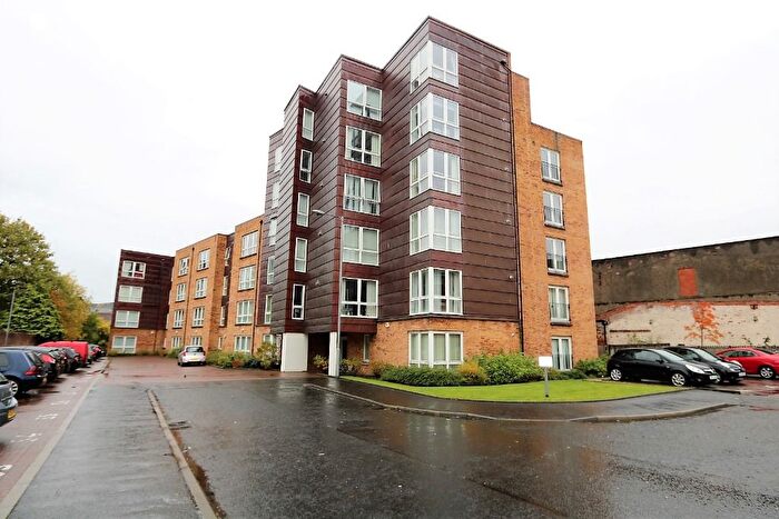 2 Bedroom Flat To Rent In Mcphail Street, Glasgow, G40