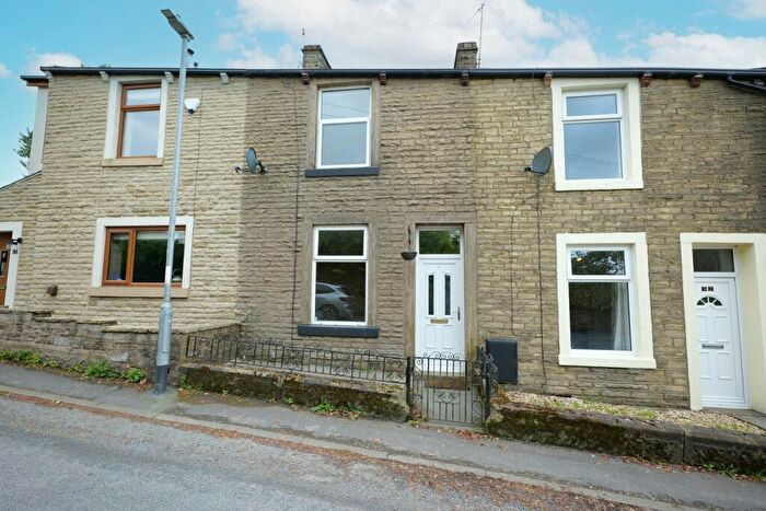 2 Bedroom Terraced House For Sale In Waterloo Road, Kelbrook, BB18