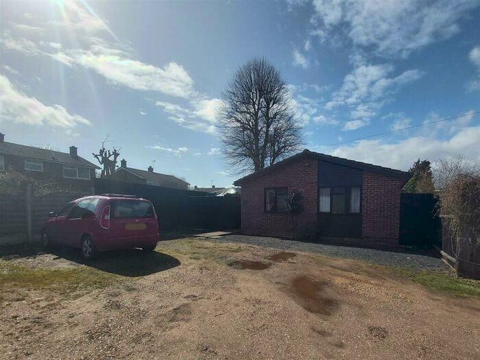 2 Bedroom Detached Bungalow For Sale In Old Hall Close, Henley, Ipswich, IP6