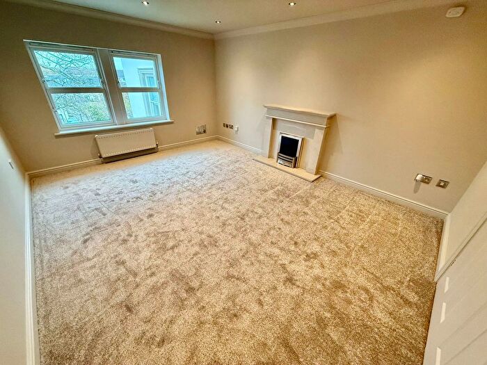 2 Bedroom Flat For Sale In Chapel House, Damfield Lane, Maghull, L31